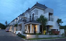 Golden Leaf Villa Jember